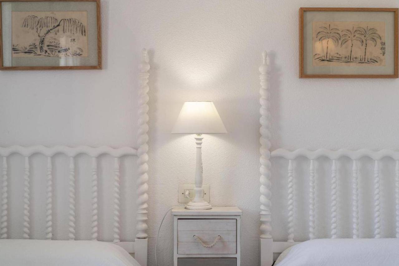 Gorgeous Renovated Cala Sant Vicenc Beach Villa Cala de Sant Vicenc エクステリア 写真