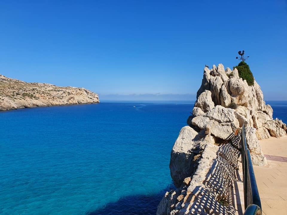 Gorgeous Renovated Cala Sant Vicenc Beach Villa Cala de Sant Vicenc エクステリア 写真